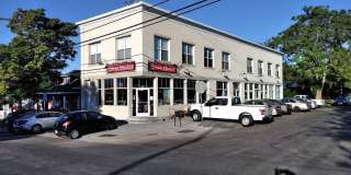 Beautifully Remodeled Apartment Home with Washer/Dryer in-Unit and Luxury Finishes! Gallery 134