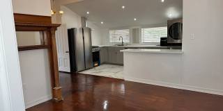 2346 Parker Street Gallery 1