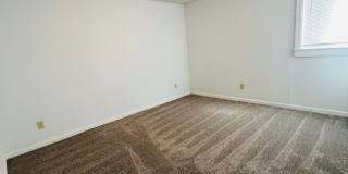 Large 4 Bedroom House in Iowa City Gallery 27