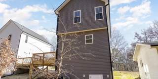 Room in 3 Bedroom Home at Maplewood Dr Room in 3 Bedroom Home at Maplewood Dr Gallery 17