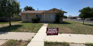Cozy Home On Spacious Corner Lot Available Now in Dinuba CA! Gallery 1