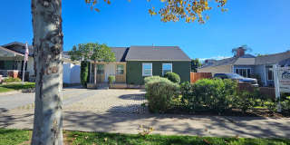 Comfortable 4-Bedroom, 3-Bath Home with Fenced Backyard Comfortable 4-Bedroom, 3-Bath Home with Fenced Backyard Gallery 1