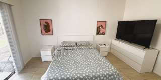 Spacious, Stylish, Sharp 2 bed 2 bath 1 car garage and Gated Community! Gallery 8