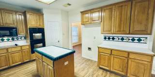 Spacious 4-Bedroom Home with Chef’s Kitchen & Private Backyard in SW Austin Gallery 21