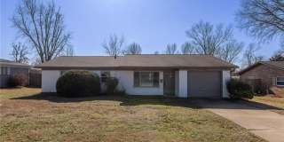 1208  NE 3rd  ST Gallery 1