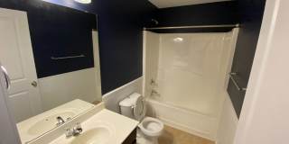 Like-New Townhome in Prime SW Durham Location! Gallery 8