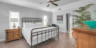 5464 NW Milner Drive Gallery 22