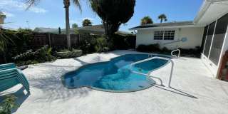 Three-Bedroom Pool home located in Ormond Beach Gallery 17