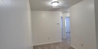 Remodeled 3 Bed / 2.5 Bath Townhome in Great Location Gallery 33