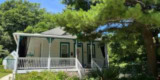 Charming and Sunlight 3BD, 1 BA in the Quaint DC Suburb of Mount Rainer, MD!!! Gallery 3