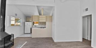 209 Rosecrans Avenue Gallery 13