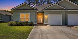Move-In Ready 3-Bedroom Pond-View Townhome Near Kings Bay Gallery 1