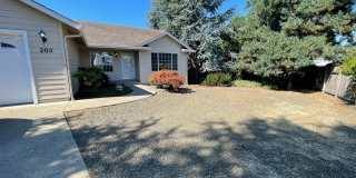 3 bedroom house with garage Gallery 1