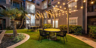 Kimpton Gallery 22