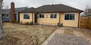 Beautiful 2 bedroom home in Chaffee Park with Huge Studio Gallery 1