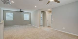 Beautiful 2 story Home in Skye Canyon Gallery 28