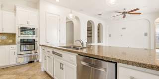 1589 East Vesper Trail Gallery 24