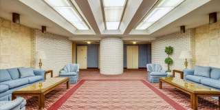 Spacious Ground Floor Condo in Silver Spring Gallery 21