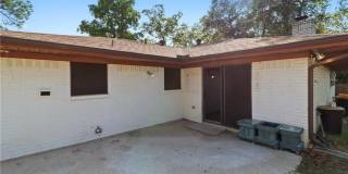 1105 Holleman Drive Gallery 24