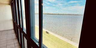 BEAUTIFULLY UPDATED RIVERFRONT CONDO WITH SPECTACULAR ROCKET LAUNCH VIEWS Gallery 39