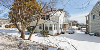 32 Bartlett Avenue Gallery 1