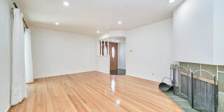 5212 New York Avenue Gallery 8