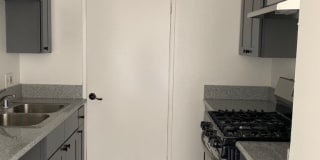 943 Arapahoe St Gallery 4