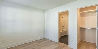 Three-story townhome offers a spacious layout with 3 BR and 3.5 bathroom in Nashville Gallery 24