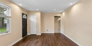 Charming 3-Bedroom Home in a Prime Aksarben Location! Gallery 7