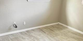 548 S Caroline Street Gallery 10