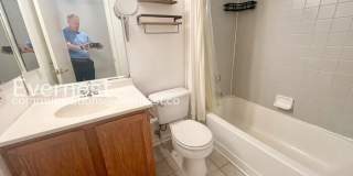 1834 Ridge Avenue Gallery 7