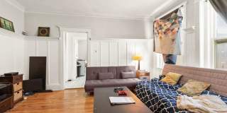 Nice 4 bed in Allston Gallery 10