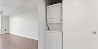 Beryl Gallery 22
