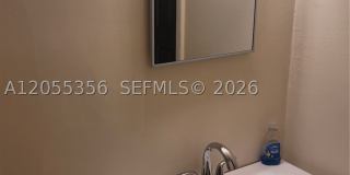 1860 N Seacrest Blvd Gallery 6
