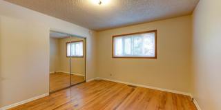 "Rare Find" Updated Large 5 Bedroom home W/Finished Basement! Gallery 10