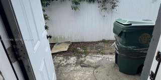 2620 NW 18th Ter Gallery 18