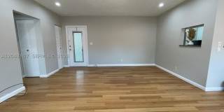 1300 N 17th Ave Gallery 4