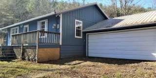 Beautiful 2 Bed Home in Fleetwood! Gallery 1