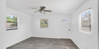 506 N Broadway unit: A Gallery 12