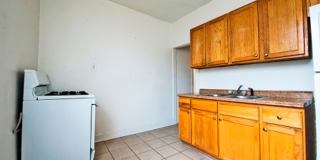 212 E 69th Place Gallery 15