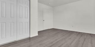 1166 E 43rd Pl Gallery 12