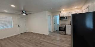 2 Bed 1 Bath Remodeled Unit in North Phoenix Gallery 10