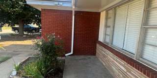 3 bed, 1 bath, 1 car garage Gallery 10