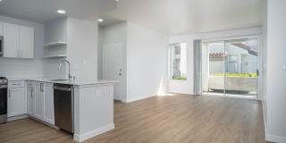 Vista Del Lago Gallery 39