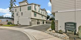 3bed/2.5 Bath Modern Comfort Meets Elegant Design Gallery 1