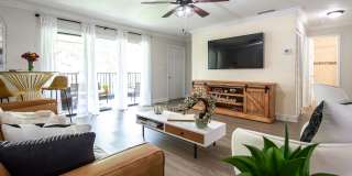 Legacy Lakeside Gallery 14