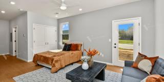 The Knoll Gallery 46