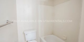 909 N 500 W Gallery 18
