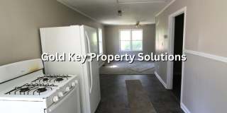 2 BR 1 BA House with Covered Front Porch (NO SECTION 8) Gallery 13