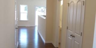3 Bed End Unit Townhome in Prosperity Church Area Gallery 4
